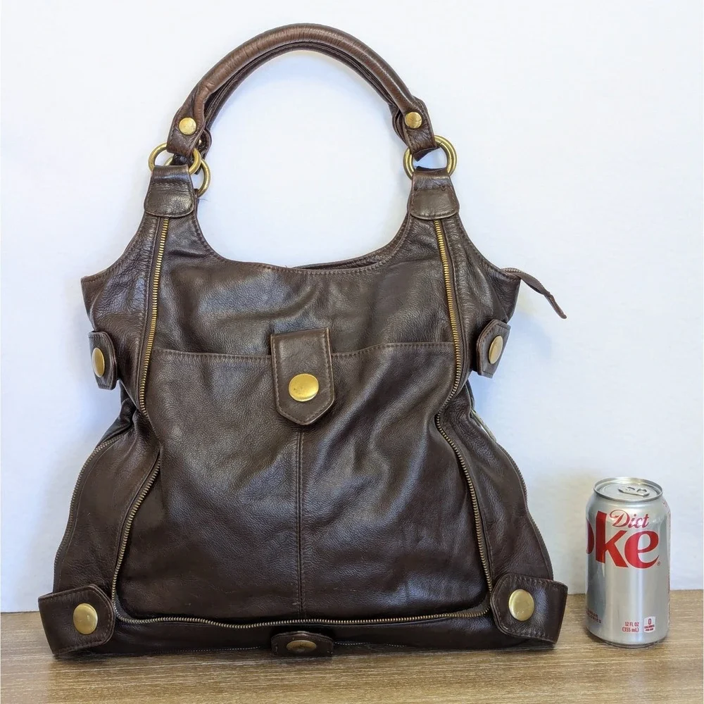 APC Brown Leather Hobo Shoulder Bag Brass Hardware Zipper Detail Expandable Tote